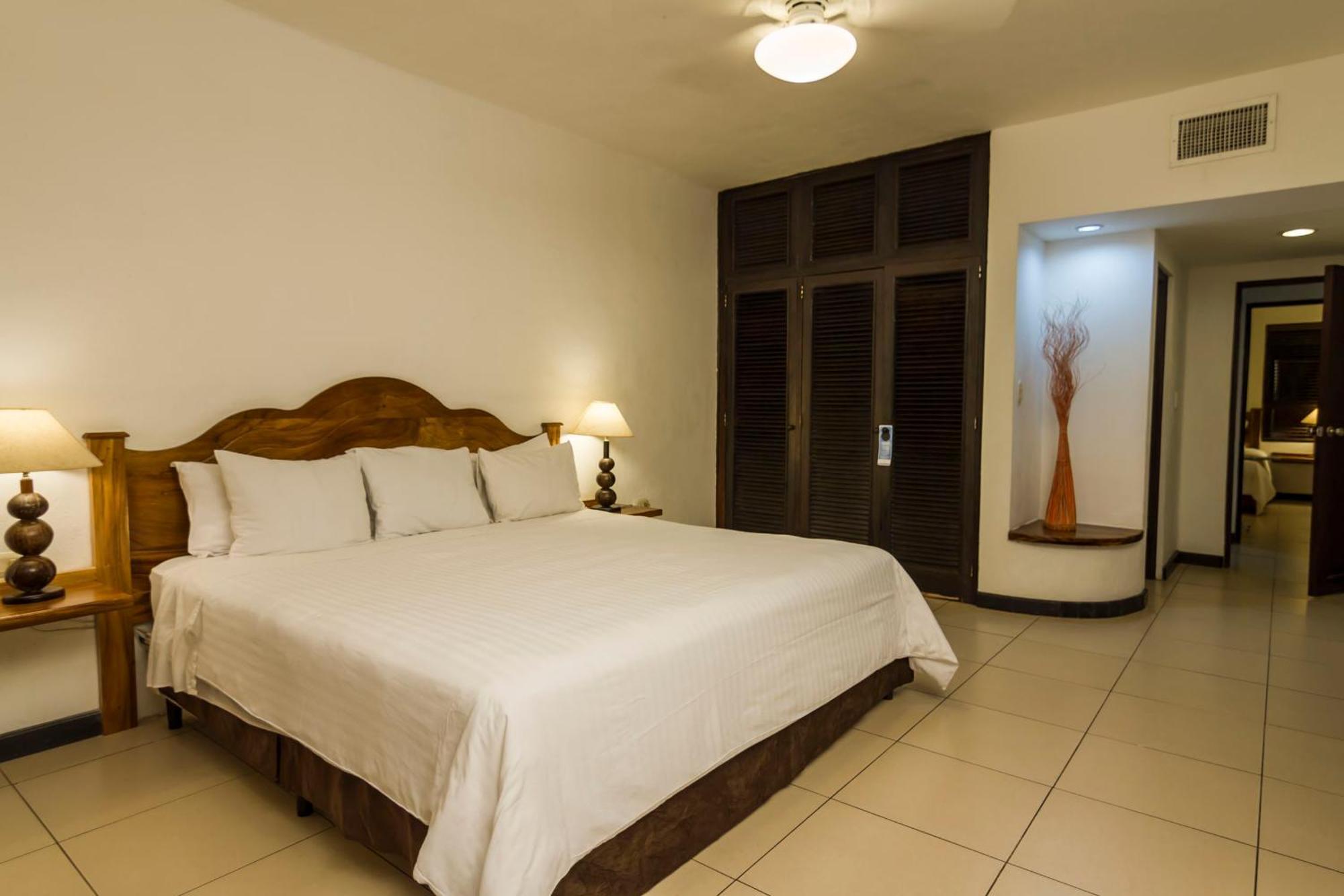 Hotel Soleil Pacifico Chulamar Luaran gambar