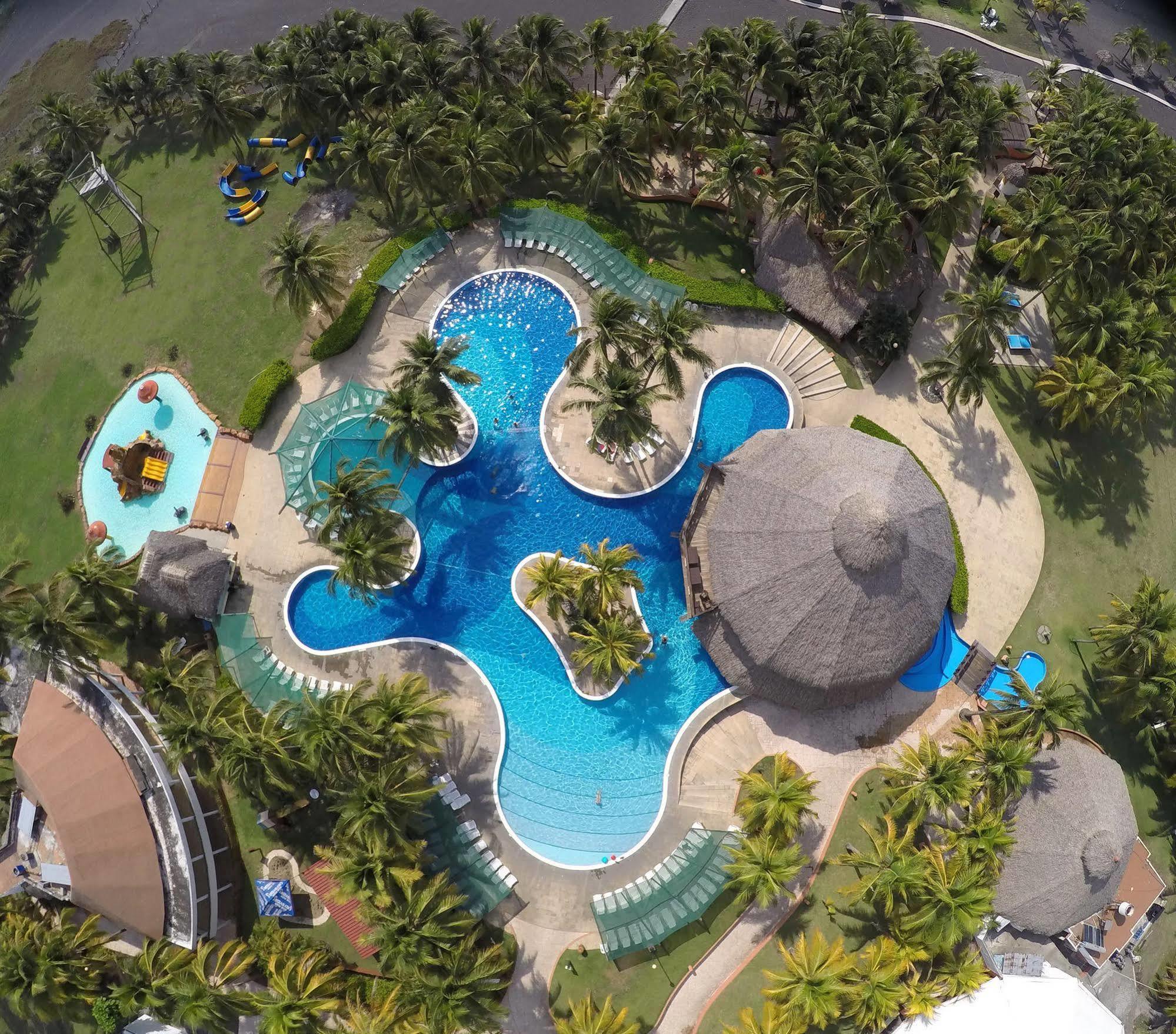 Hotel Soleil Pacifico Chulamar Luaran gambar