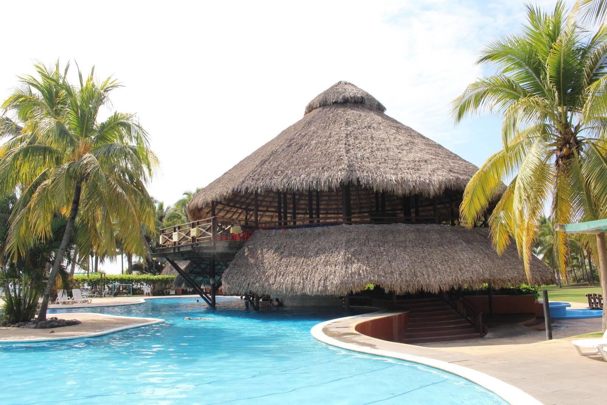 Hotel Soleil Pacifico Chulamar Luaran gambar